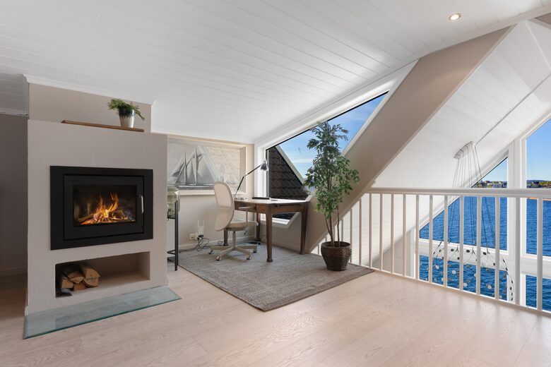Modern Luxury Overlooking the Sea - Bergen, Norway