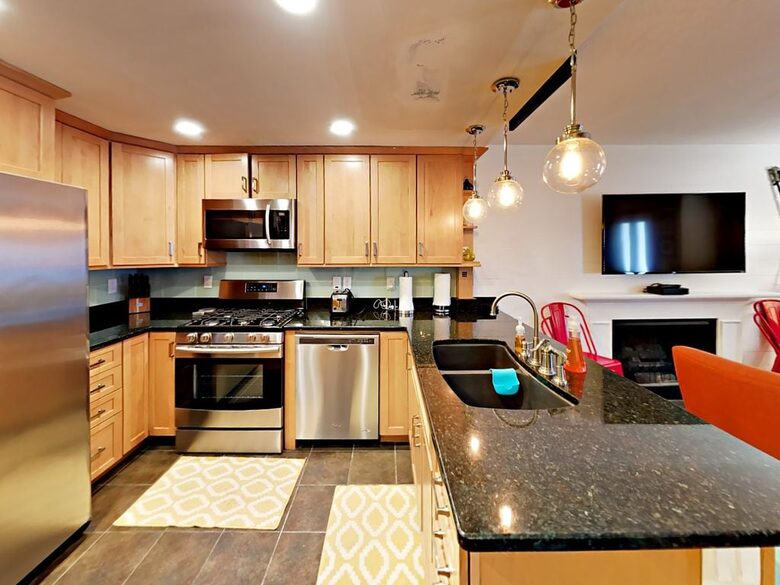Updated Park City Retreat Near Skiing & Dining - Park City, Utah