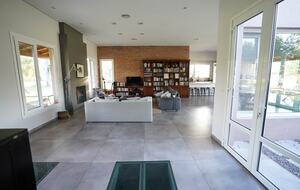 Country Home on the Argentinian Pampa - Mercedes, Argentina