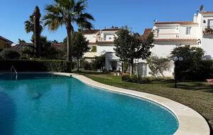 Tasteful Family Home in Estepona - Estepona, Spain