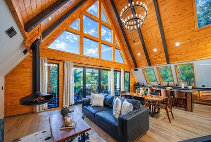 Contemporary A-Frame Retreat in the Great Smoky Mountains - Sevierville, Tennessee