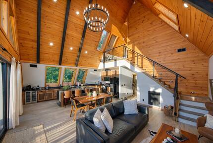 Contemporary A-Frame Retreat in the Great Smoky Mountains - Sevierville, Tennessee