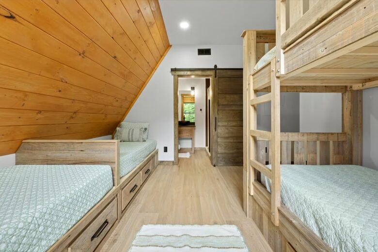 Contemporary A-Frame Retreat in the Great Smoky Mountains - Sevierville, Tennessee