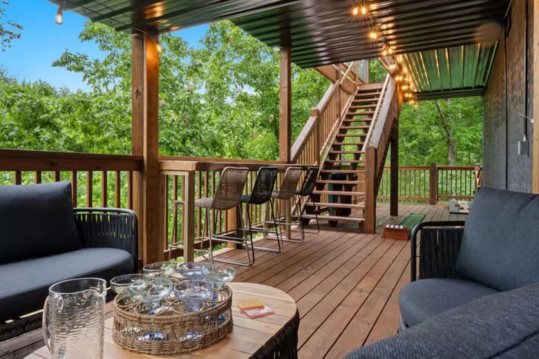 Contemporary A-Frame Retreat in the Great Smoky Mountains - Sevierville, Tennessee