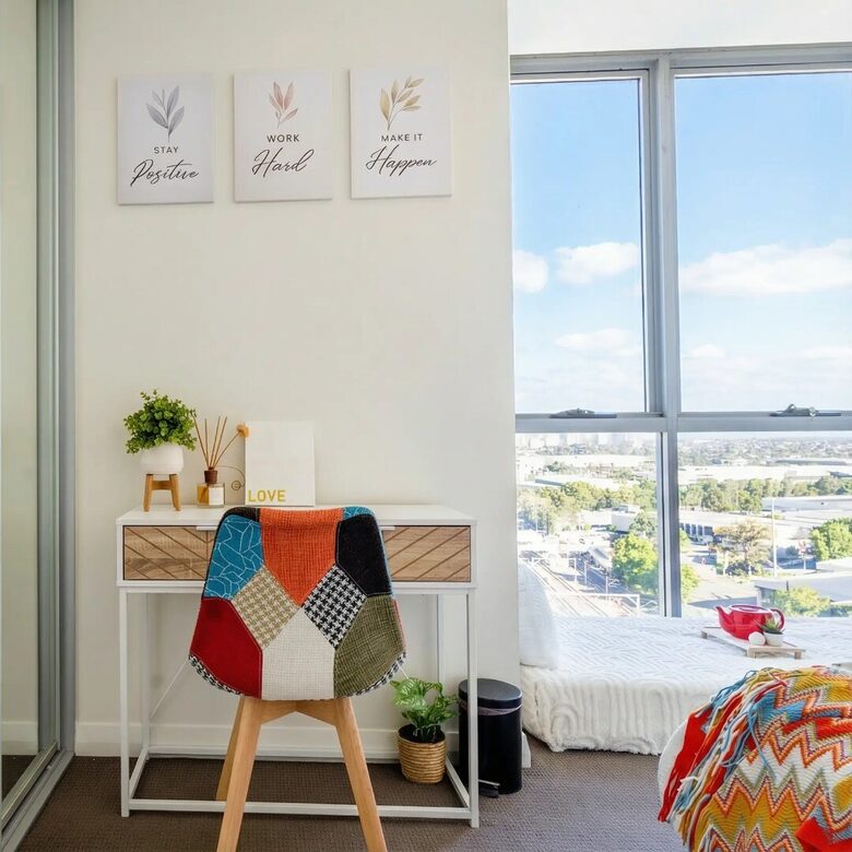 Modern High-Rise Retreat with City Views - Granville, Australia
