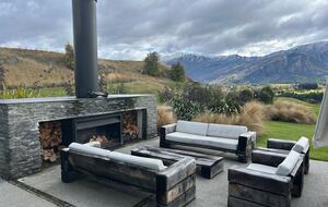 A Luxury Retreat for Every Season - Queenstown, New Zealand