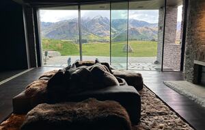 A Luxury Retreat for Every Season - Queenstown, New Zealand