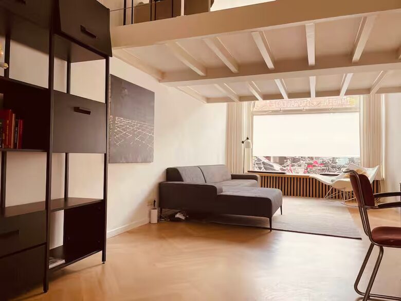 Bright Vondelpark Townhouse with Private Garden - Amsterdam, Netherlands