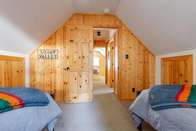 Walkable Lake Tahoe Escape Near Dining & Beach - Tahoe City, California