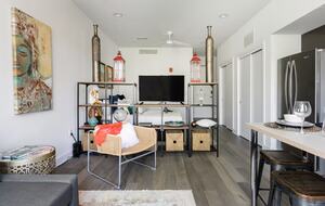 East Austin Studio Walkable to Dining & Nightlife - Austin, Texas