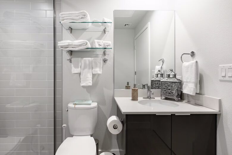 East Austin Studio Walkable to Dining & Nightlife - Austin, Texas
