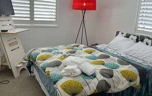 Snells Beach Escape with Direct Access & Coastal Living - Snells Beach, New Zealand