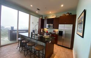 Diamond Beach Resort Retreat with Gulf Views & Lazy River - Galveston, Texas