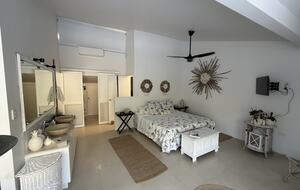 Tropical North Queensland Beachfront Retreat - Wongaling Beach, Australia