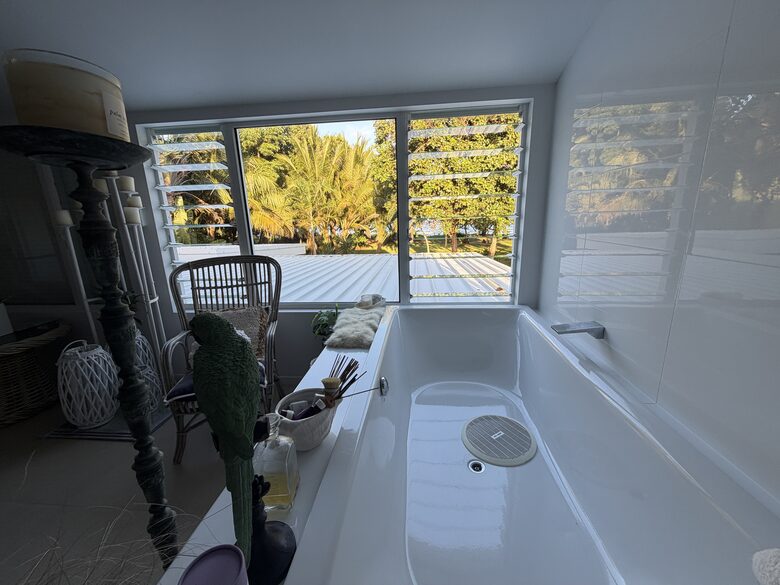 Tropical North Queensland Beachfront Retreat - Wongaling Beach, Australia