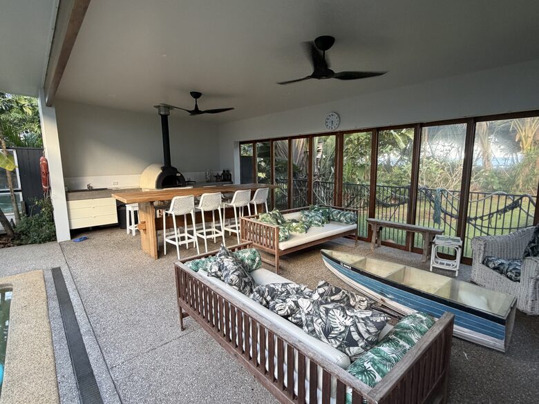 Tropical North Queensland Beachfront Retreat - Wongaling Beach, Australia