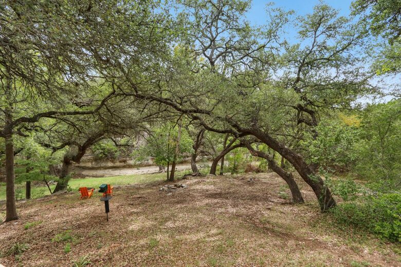 Creekside Hill Country Retreat Near Wimberley - Wimberley, Texas