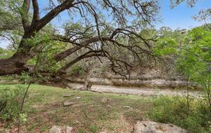 Creekside Hill Country Retreat Near Wimberley - Wimberley, Texas