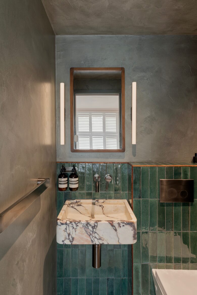 A Notting Hill Home with Private Garden - London, United Kingdom