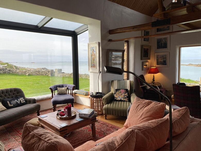 Star Gazer’s Escape on the Galway Shore - Ballyconneeley, Ireland