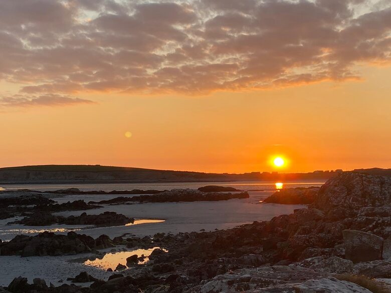 Star Gazer’s Escape on the Galway Shore - Ballyconneeley, Ireland
