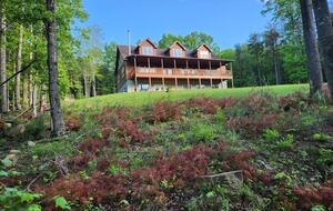 Rustic West Virginia Gathering Retreat - Moorefield, West Virginia