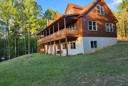 Rustic West Virginia Gathering Retreat - Moorefield, West Virginia