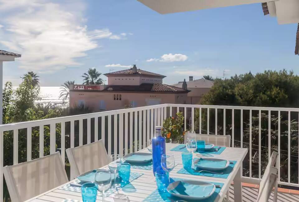 Seaside Apartment on the Paseo Marítimo - Sitges, Spain