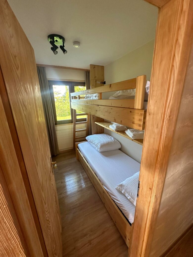 Mountain Apartment with Panoramic Swiss Views - Veysonnaz, Switzerland