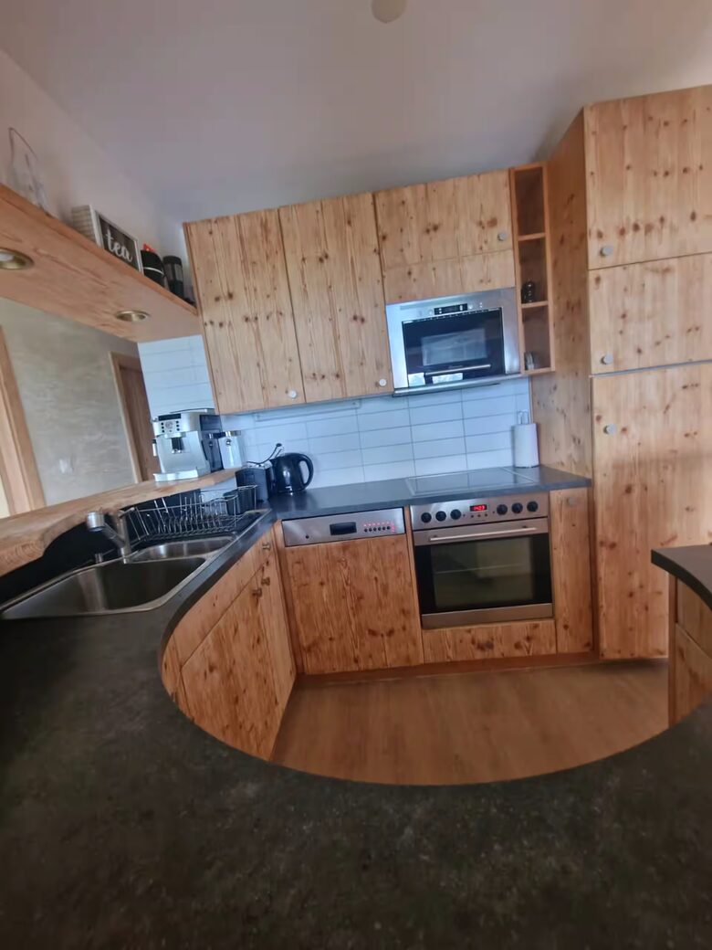 Mountain Apartment with Panoramic Swiss Views - Veysonnaz, Switzerland