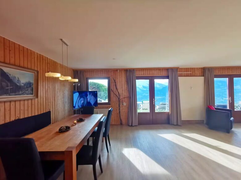 Mountain Apartment with Panoramic Swiss Views - Veysonnaz, Switzerland