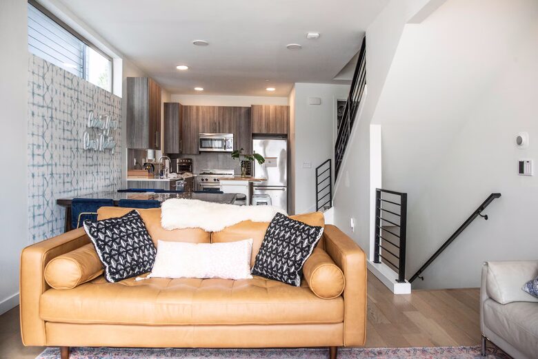 Modern West Seattle Townhome with Rooftop Views - Seattle, Washington