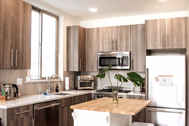 Modern West Seattle Townhome with Rooftop Views - Seattle, Washington