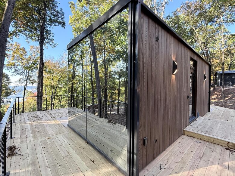 Luxury Lake View Sauna Retreat on the Boston Scenic Loop - Mountainburg, Arkansas