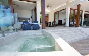 Villa Knight | Selong Selo Lombok - Selong Belanak, Indonesia
