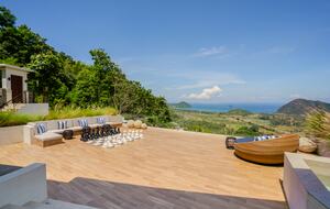 Villa Knight | Selong Selo Lombok - Selong Belanak, Indonesia