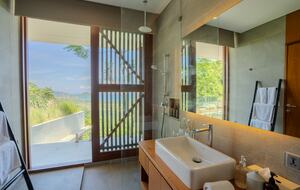 Villa Knight | Selong Selo Lombok - Selong Belanak, Indonesia