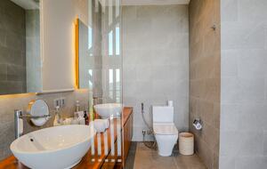 Villa Knight | Selong Selo Lombok - Selong Belanak, Indonesia