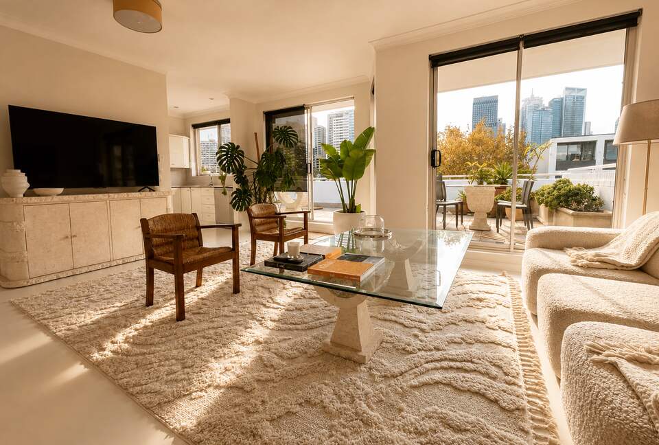 Sophisticated Sydney Escape with Panoramic Skyline Views - Sydney, Australia
