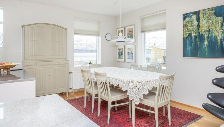 Private Luxury Retreat in Akureyri - Akureyri, Iceland