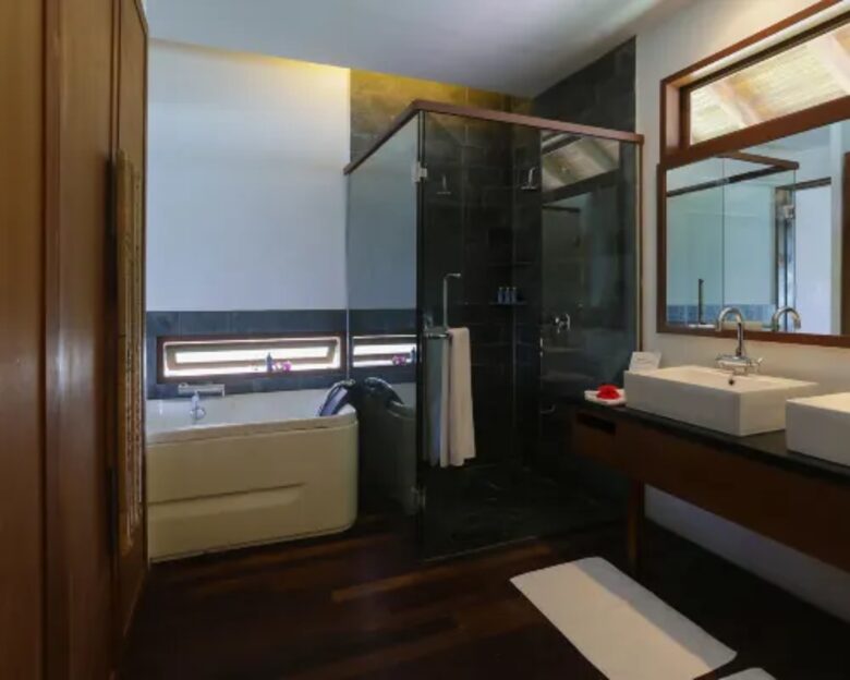 Medhufushi Island Resort- Water Villa - Meemu Atoll, Maldives