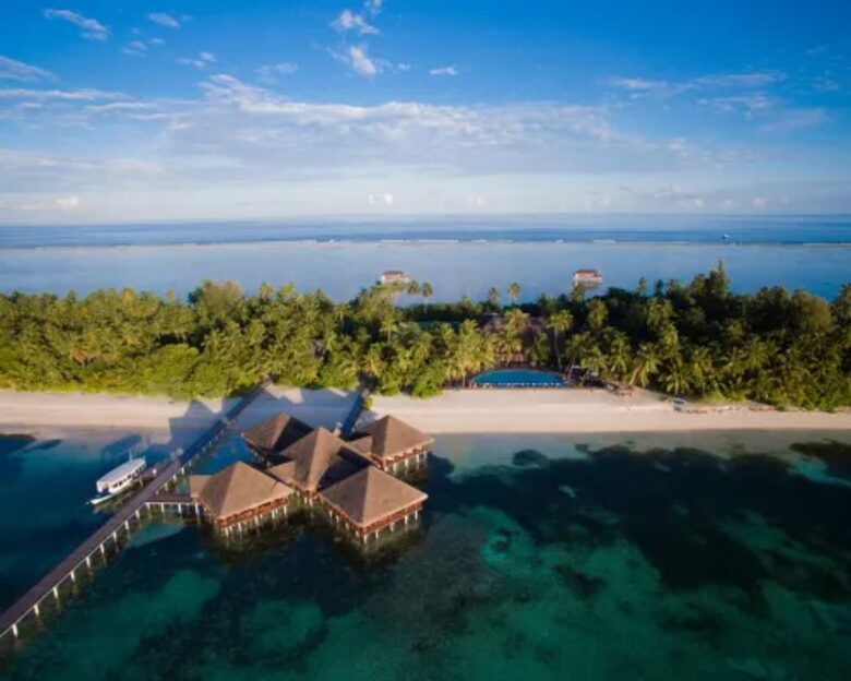 Medhufushi Island Resort- Water Villa - Meemu Atoll, Maldives