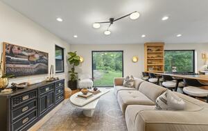 Contemporary Creekside Escape in Northwest Arkansas - Bentonville, Arkansas