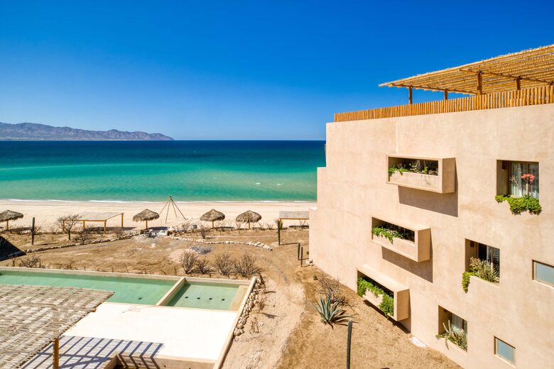 Sea of Cortez Beachfront Villa - La Paz, Mexico