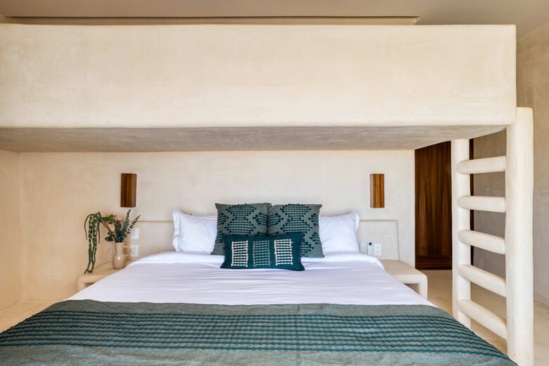 Sea of Cortez Beachfront Villa - La Paz, Mexico