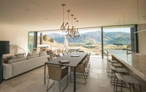 A Luxury Retreat for Every Season - Queenstown, New Zealand