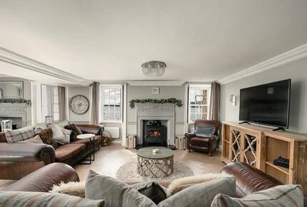 Coastal Elegance on Findhorn Bay - Forres, United Kingdom