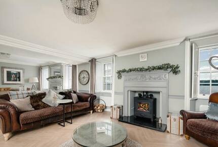 Coastal Elegance on Findhorn Bay - Forres, United Kingdom