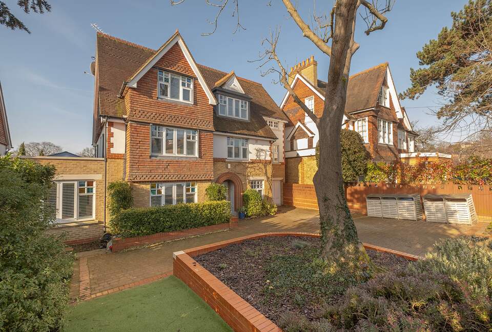 Wimbledon’s Finest Townhome - Wimbledon, London, United Kingdom