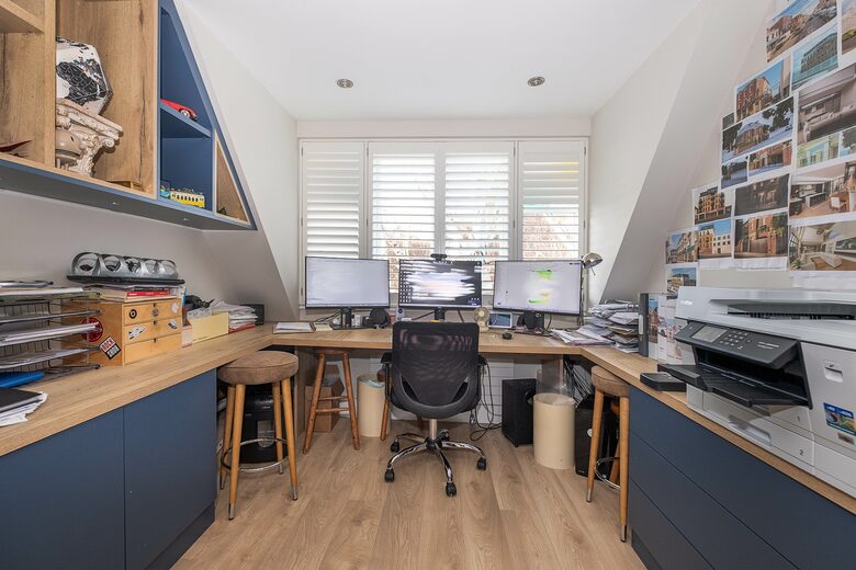 Wimbledon’s Finest Townhome - Wimbledon, London, United Kingdom